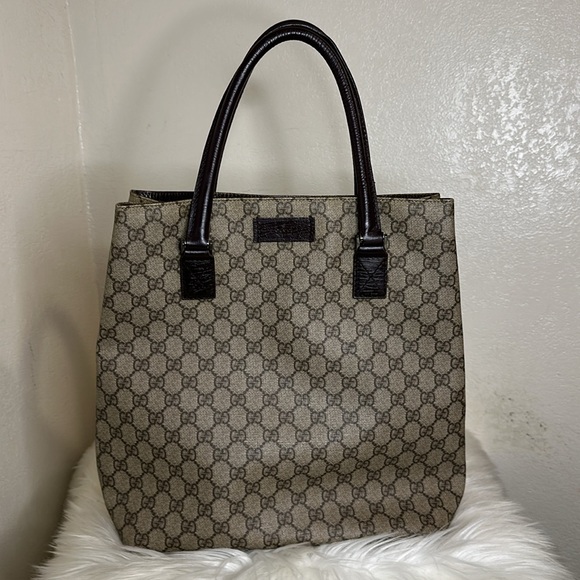 💯Authentic Gucci Tote Handbag🍀 - Picture 13 of 17
